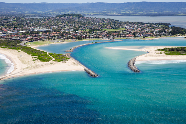 Entrance to Lake Illawarra