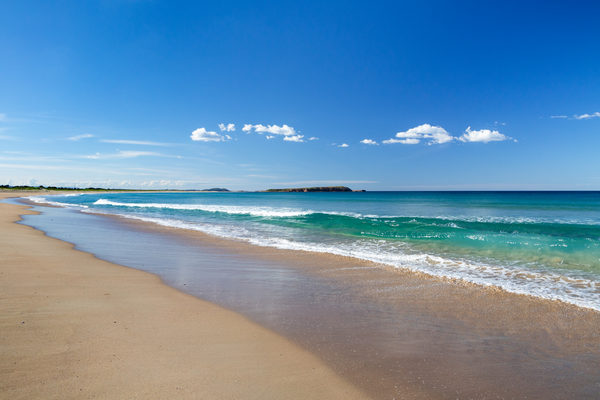 Warilla Beach with view of Windang Island