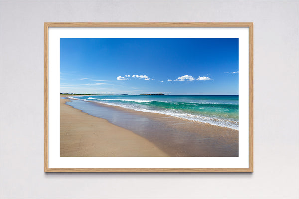 Warilla Beach with view of Windang Island